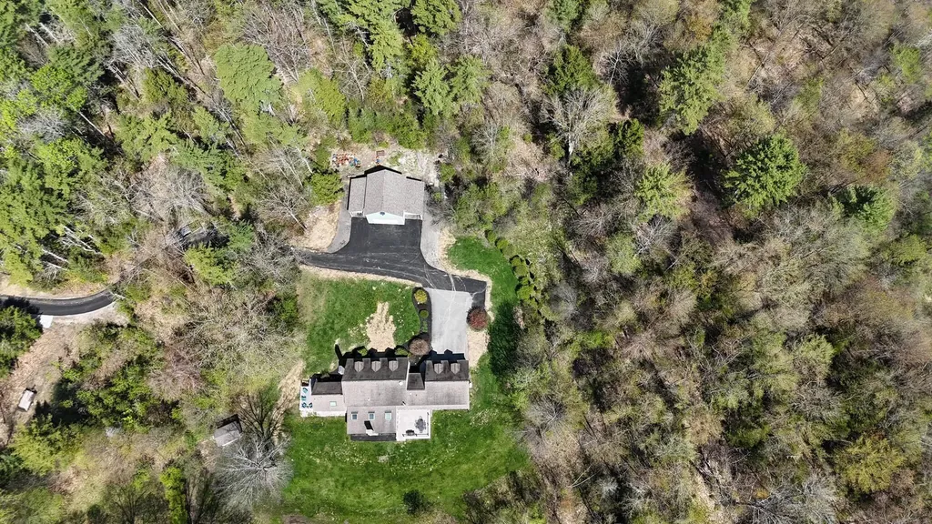 43 Sturbridge Lane Cumberland ME 04021
