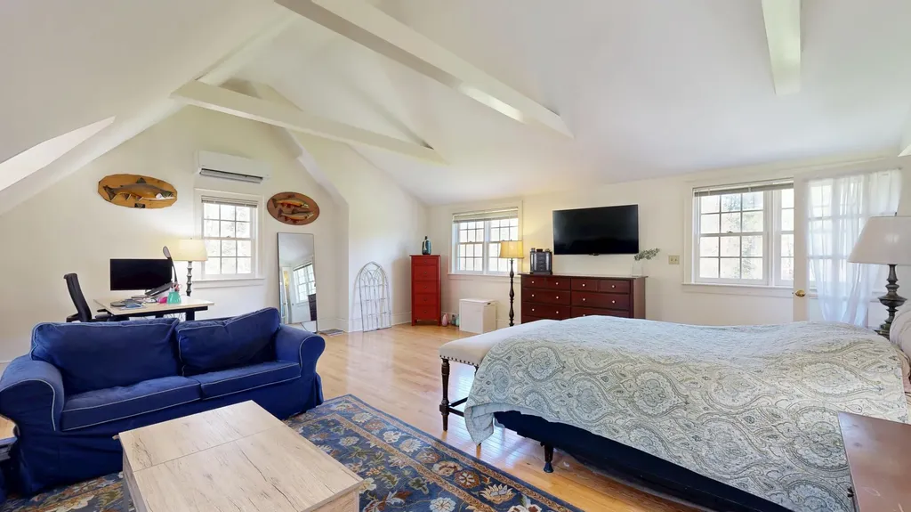 43 Sturbridge Lane Cumberland ME 04021