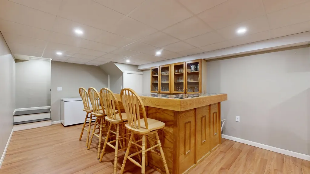 43 Sturbridge Lane Cumberland ME 04021