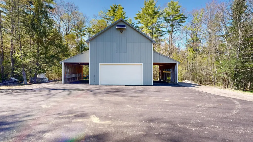 43 Sturbridge Lane Cumberland ME 04021