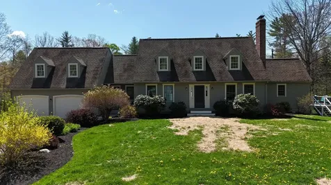 43 Sturbridge Lane Cumberland ME 04021