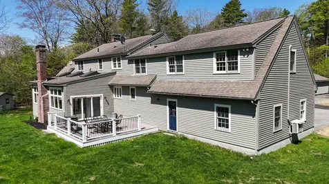 43 Sturbridge Lane Cumberland ME 04021