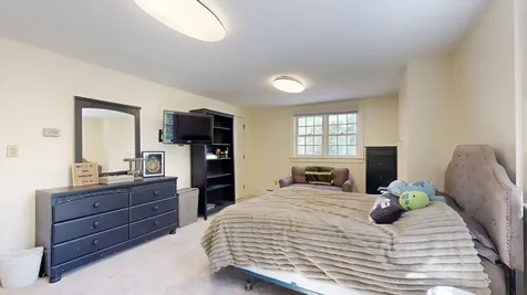 43 Sturbridge Lane Cumberland ME 04021