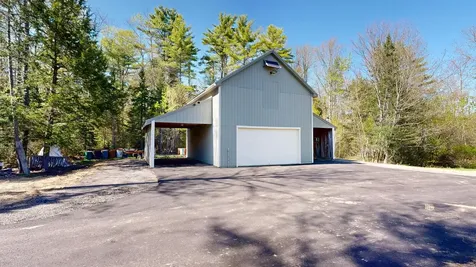 43 Sturbridge Lane Cumberland ME 04021