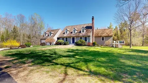 43 Sturbridge Lane Cumberland ME 04021