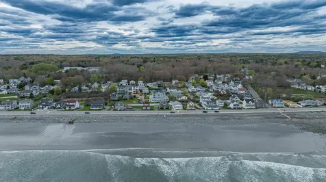6 Dingle Road York ME 03909