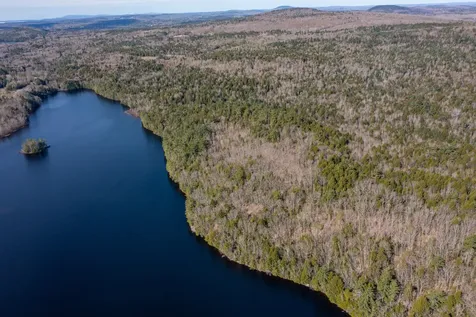 0 Long Pond Bucksport ME 04416