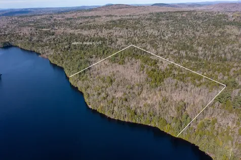0 Long Pond Bucksport ME 04416