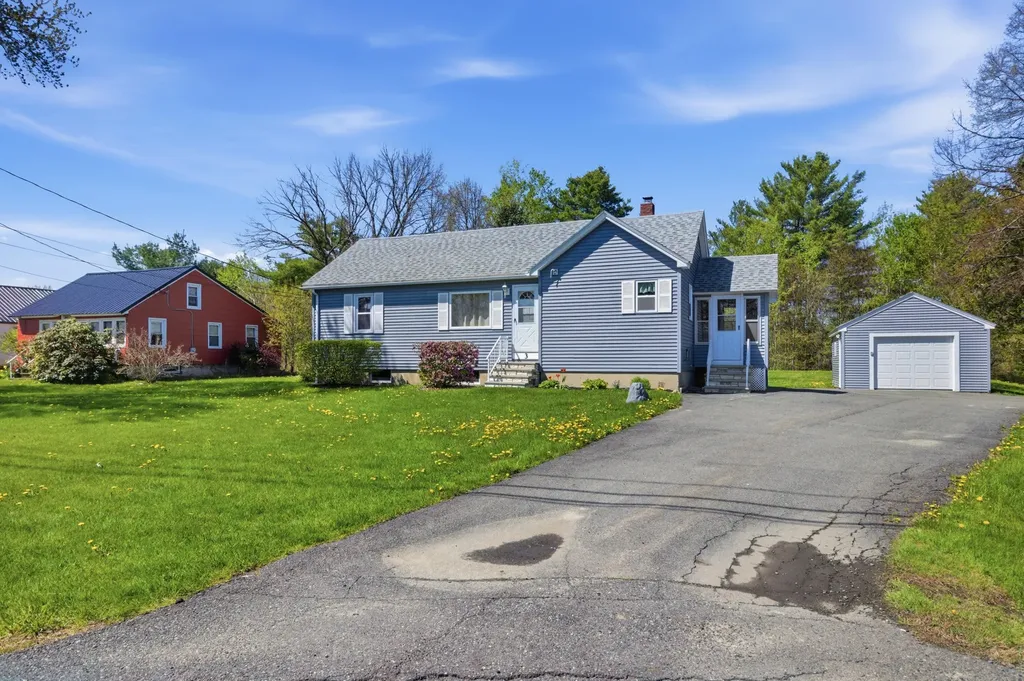 3 Bassett Road Winslow ME 04901
