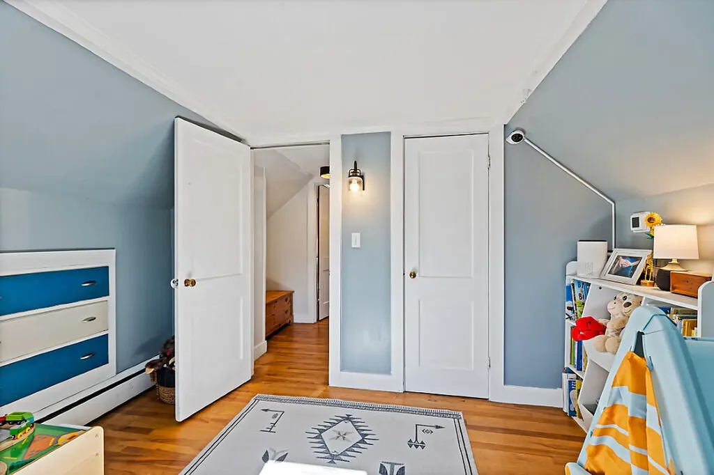 74 Newland Avenue Augusta ME 04330
