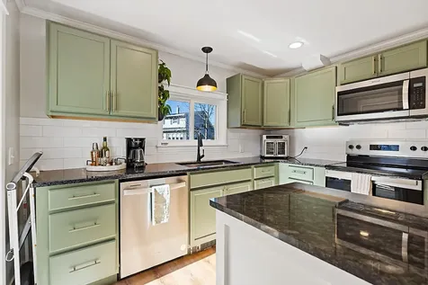 74 Newland Avenue Augusta ME 04330
