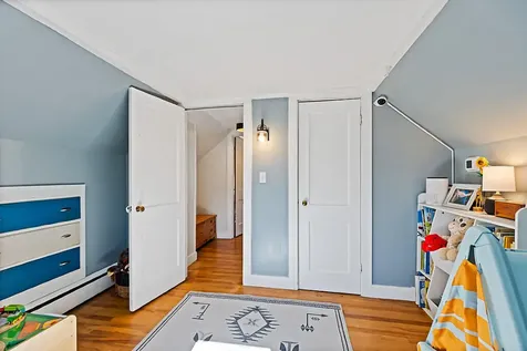 74 Newland Avenue Augusta ME 04330