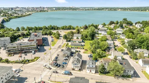522-526 Washington Avenue Portland ME 04103