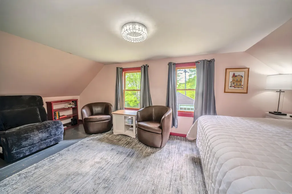 1374 Appleton Road Union ME 04862