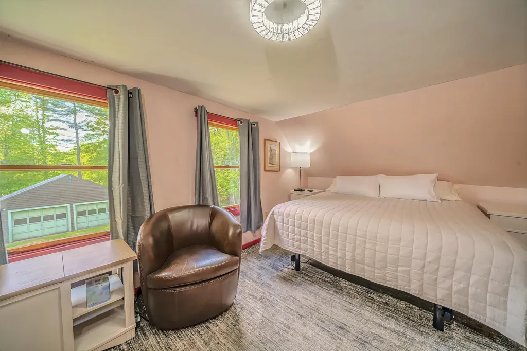 1374 Appleton Road Union ME 04862