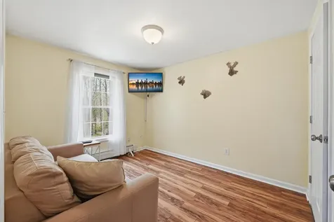 14 Wipple Tree Lane Naples ME 04055