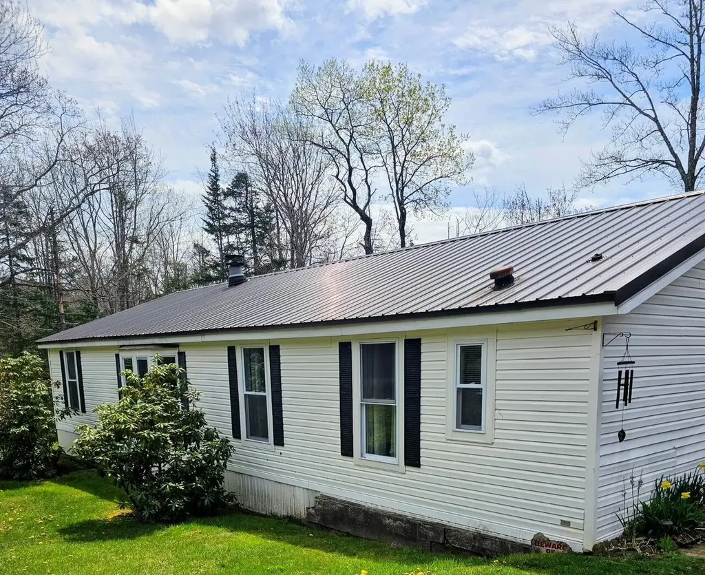 24 Grierson Road South Thomaston ME 04858