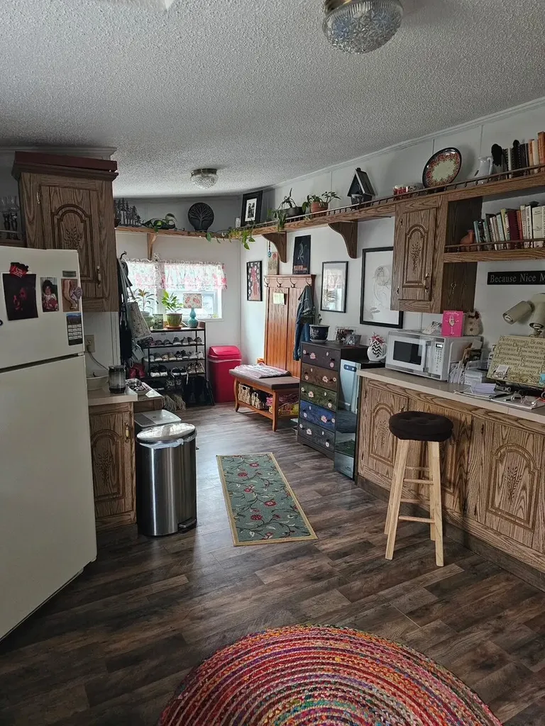 24 Grierson Road South Thomaston ME 04858