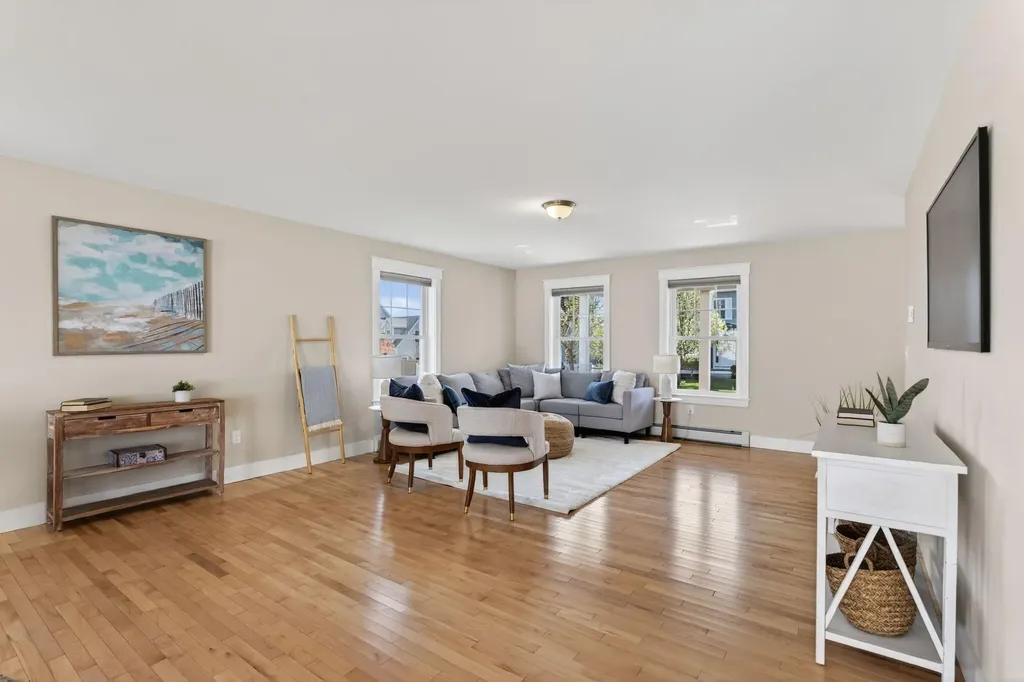 15 Nautical Drive Cumberland ME 04110