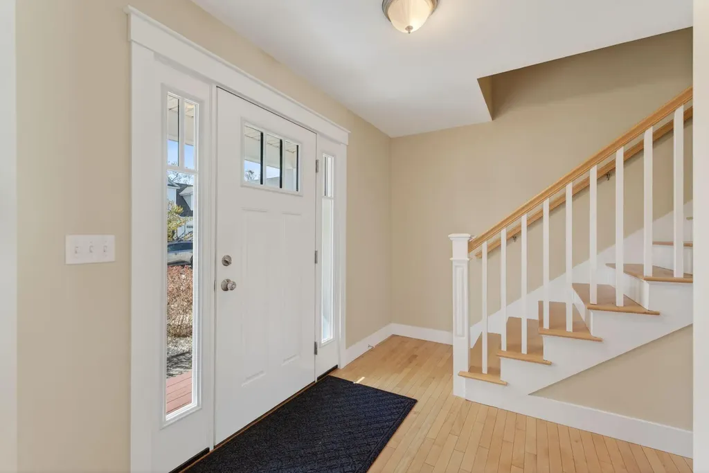 15 Nautical Drive Cumberland ME 04110