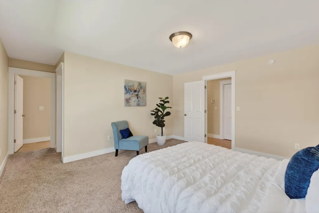 15 Nautical Drive Cumberland ME 04110