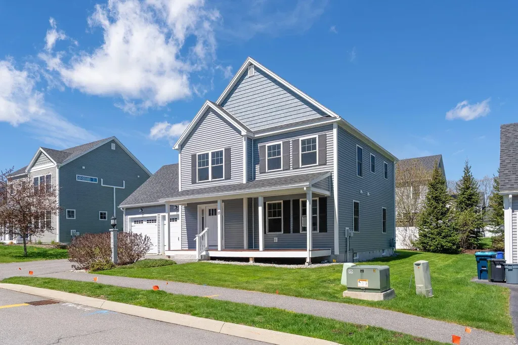15 Nautical Drive Cumberland ME 04110