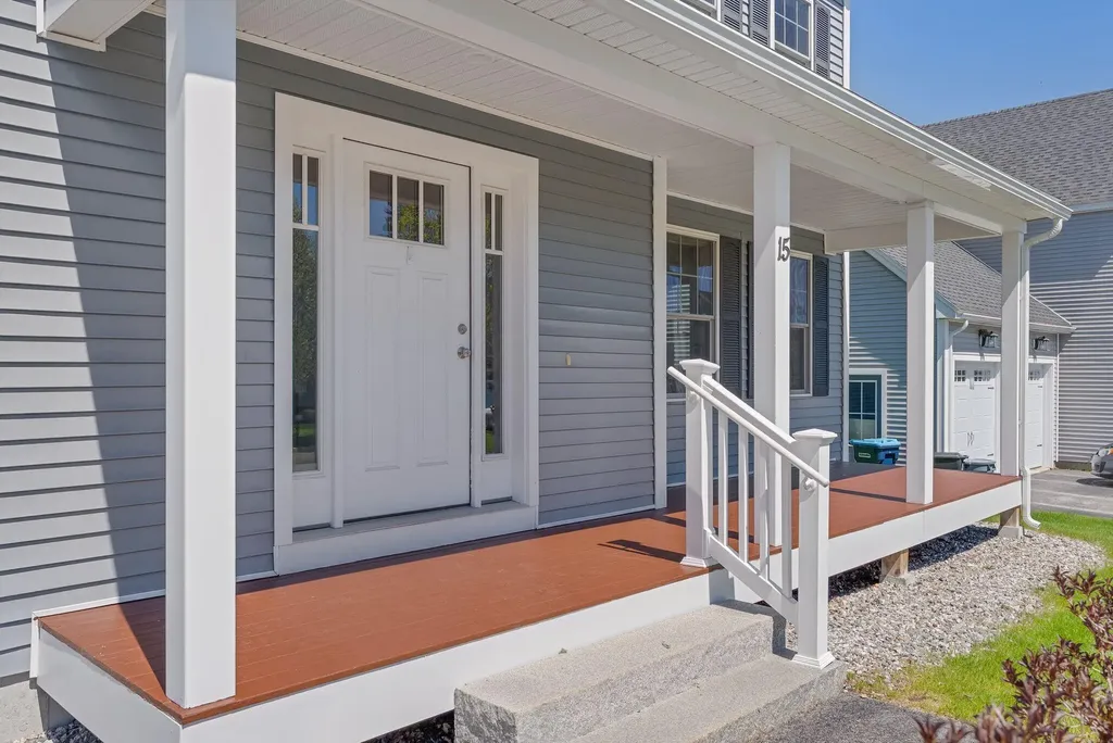 15 Nautical Drive Cumberland ME 04110