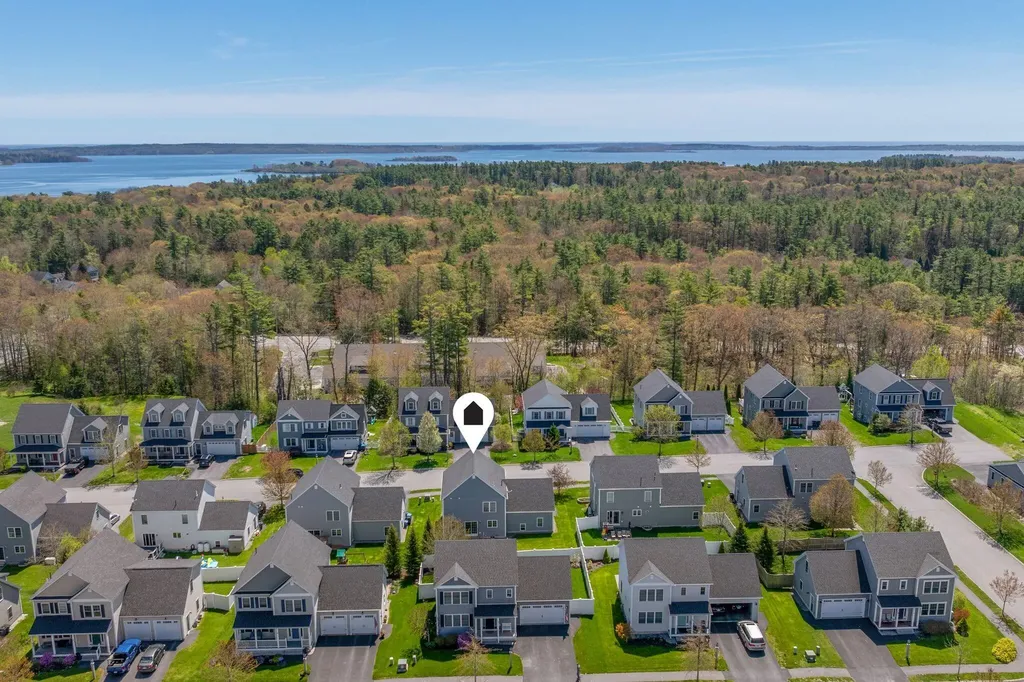 15 Nautical Drive Cumberland ME 04110