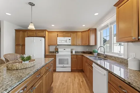 15 Nautical Drive Cumberland ME 04110
