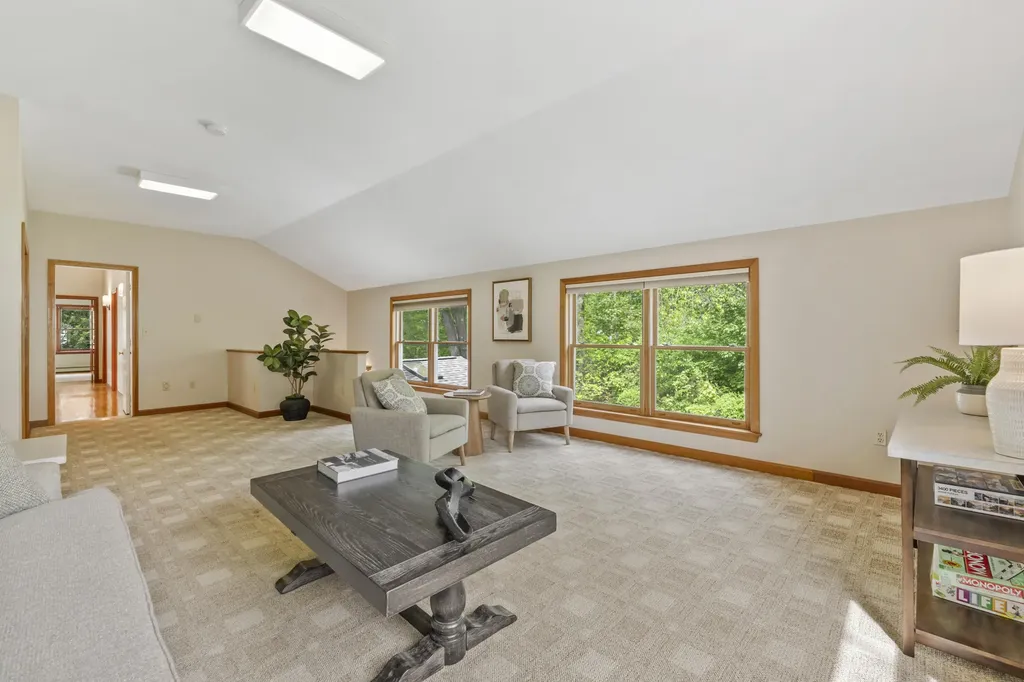 37 Shelby Lane South Portland ME 04106