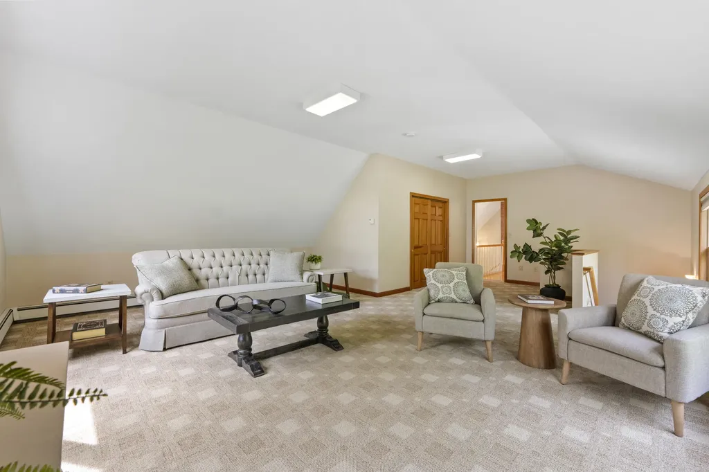 37 Shelby Lane South Portland ME 04106