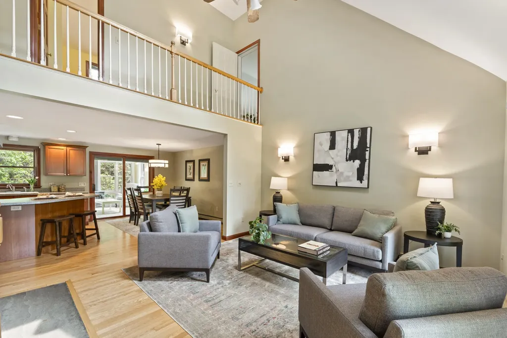 37 Shelby Lane South Portland ME 04106