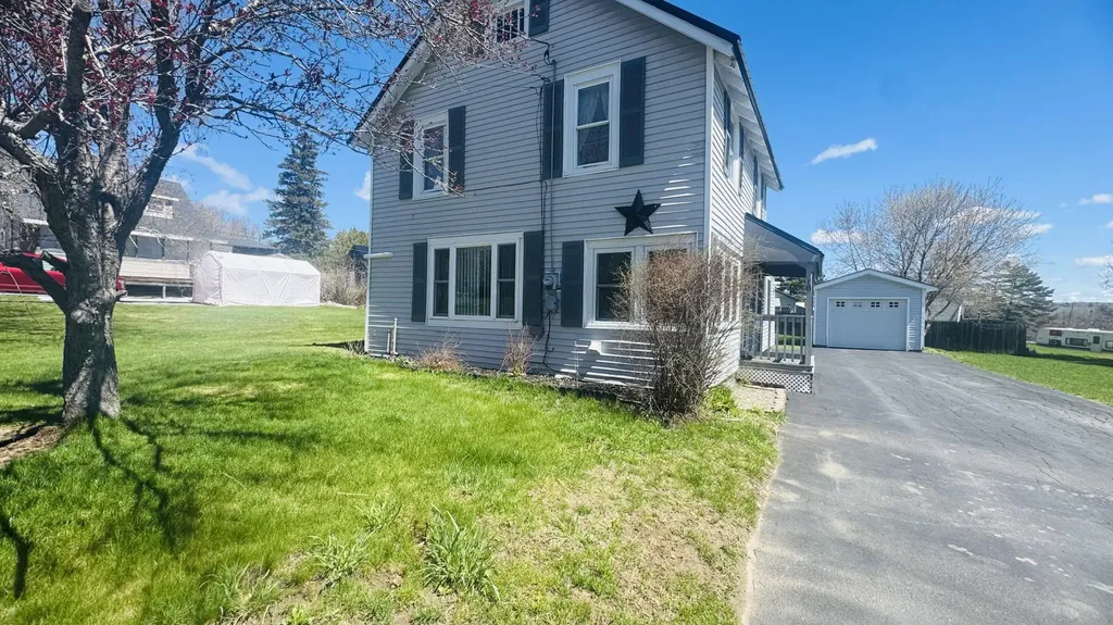 18 Veronica Street Caribou ME 04736