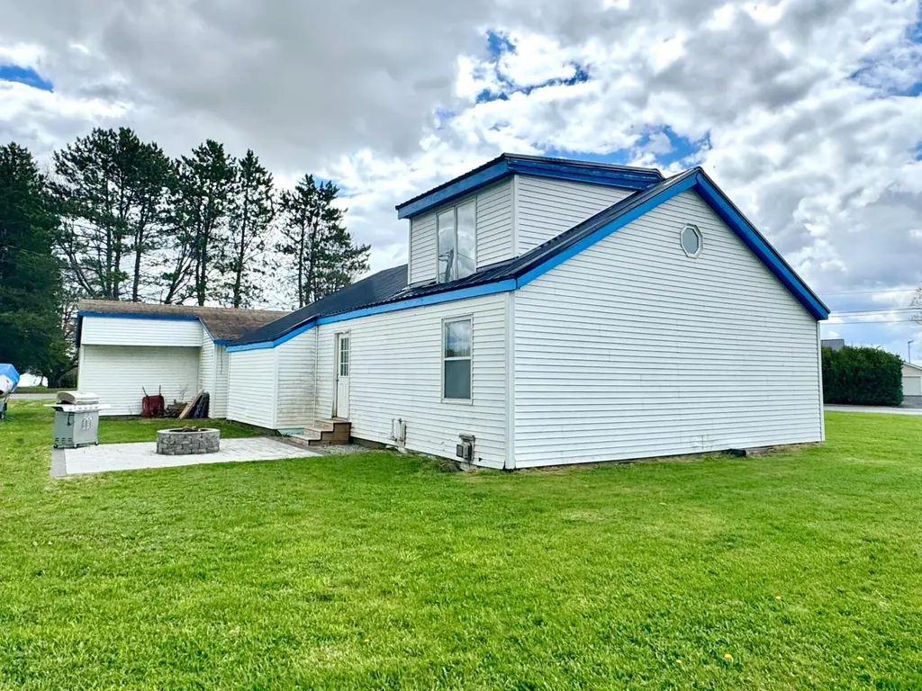 37 Woodland Road Caribou ME 04736