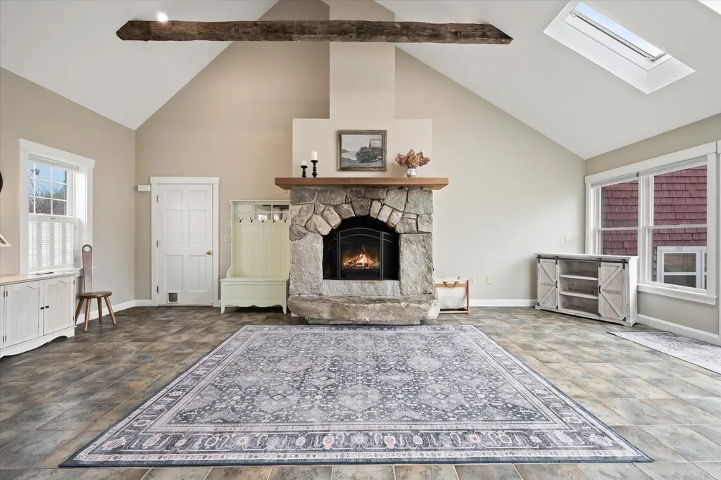 96 Weymouth Road Morrill ME 04952