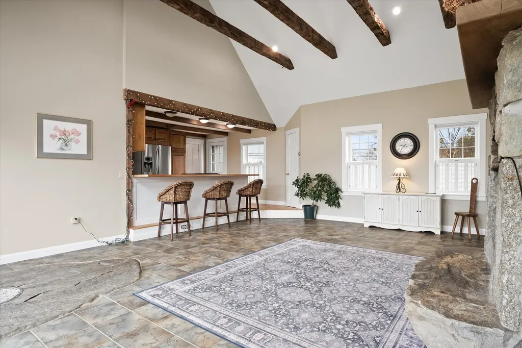 96 Weymouth Road Morrill ME 04952