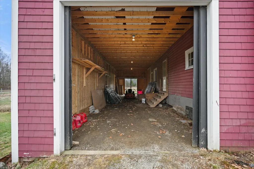 96 Weymouth Road Morrill ME 04952