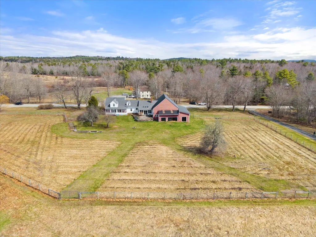 96 Weymouth Road Morrill ME 04952
