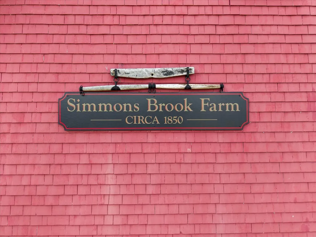 96 Weymouth Road Morrill ME 04952
