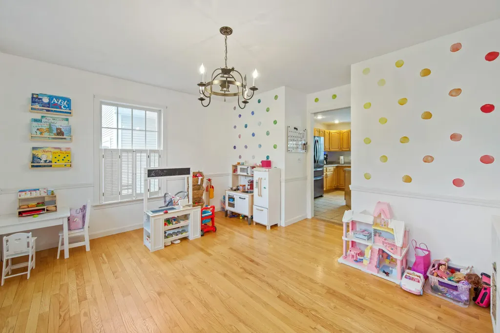 23 Frances Drive Hampden ME 04444