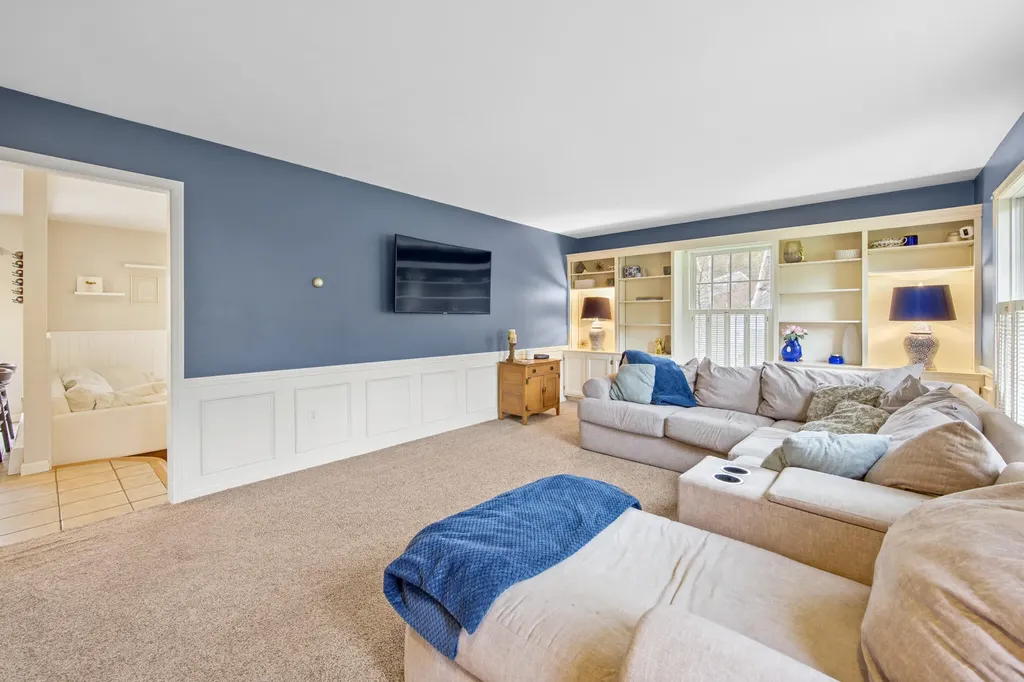 23 Frances Drive Hampden ME 04444