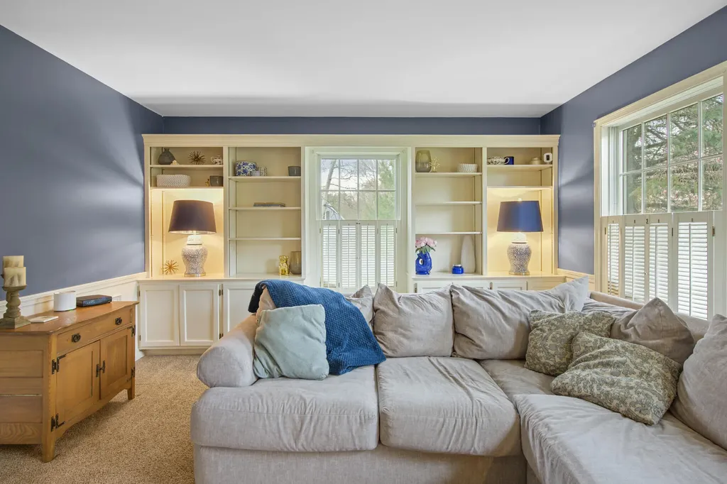 23 Frances Drive Hampden ME 04444