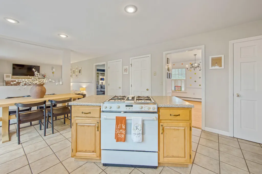 23 Frances Drive Hampden ME 04444