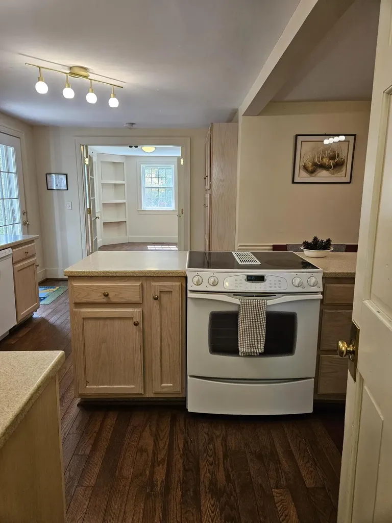 249 Kenduskeag Avenue Bangor ME 04401