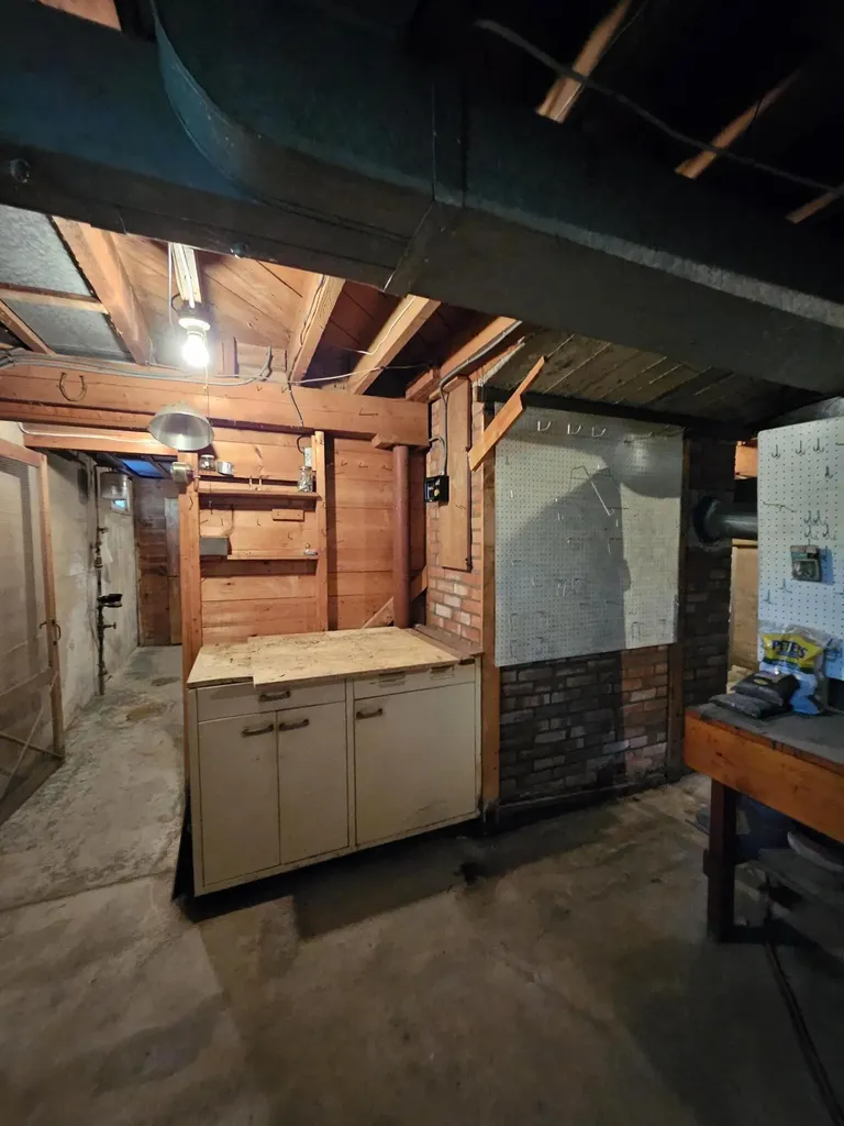 249 Kenduskeag Avenue Bangor ME 04401