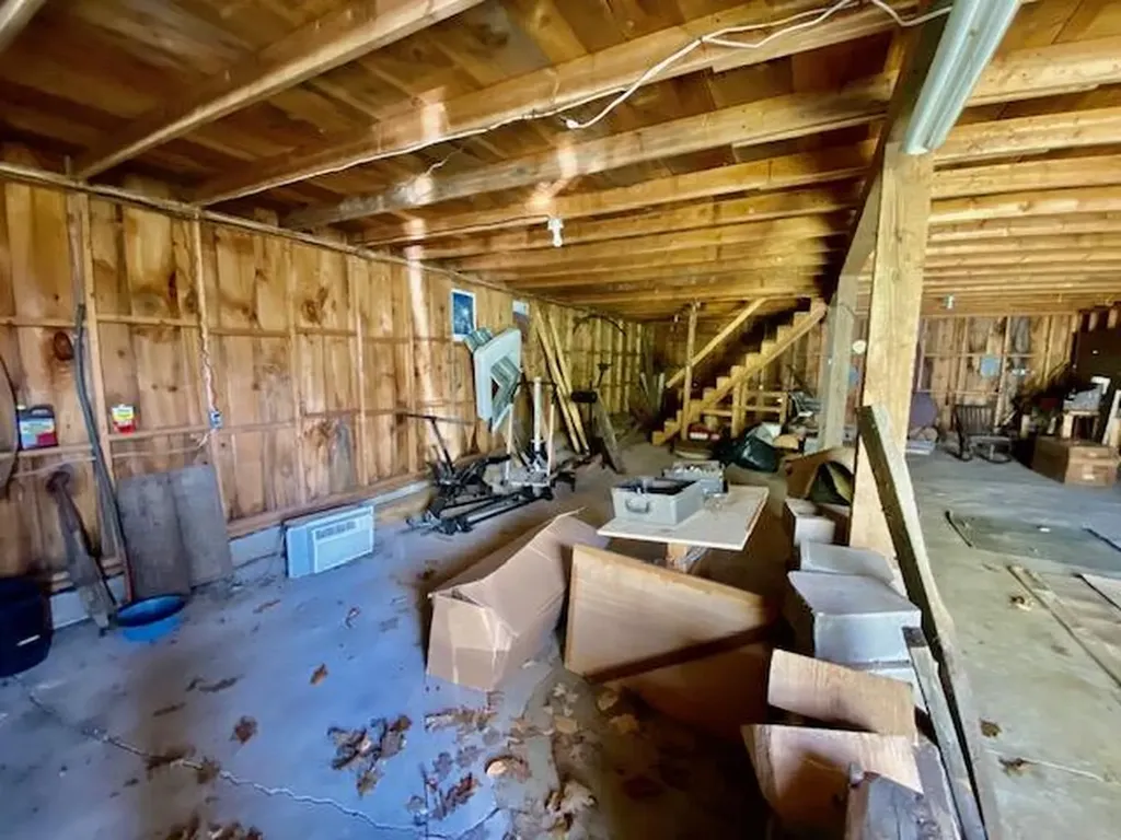 1029 North Road Parsonsfield ME 04047