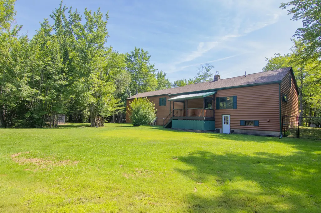 74 Pinetree Road Brewer ME 04412