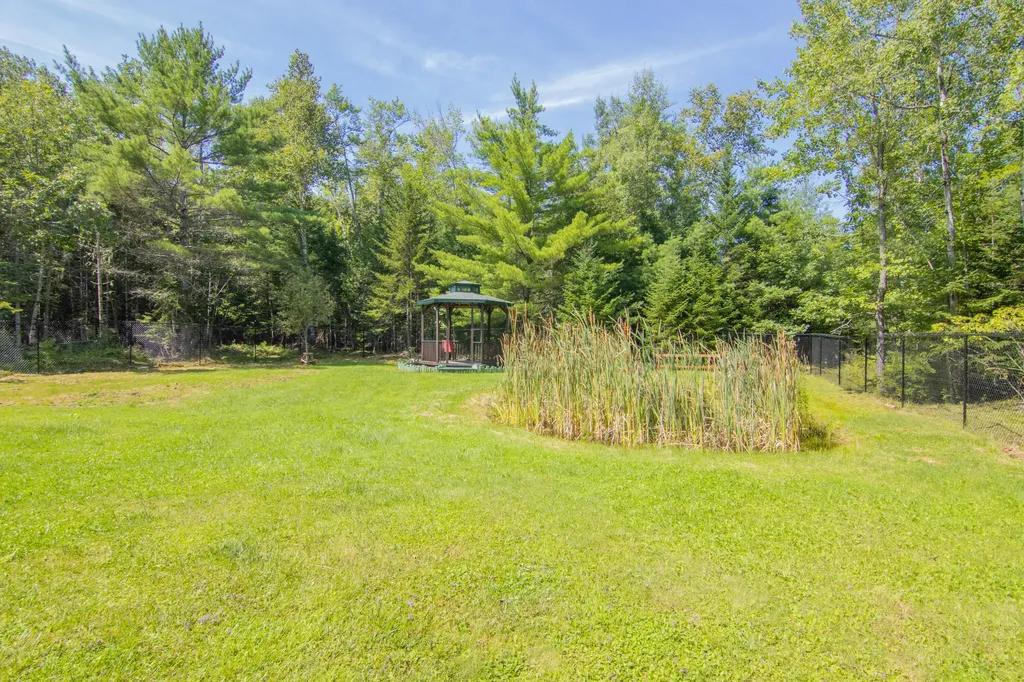 74 Pinetree Road Brewer ME 04412