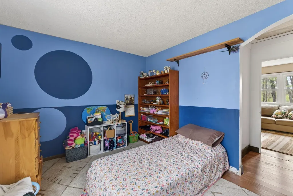 49 Mary Lane Oakland ME 04963