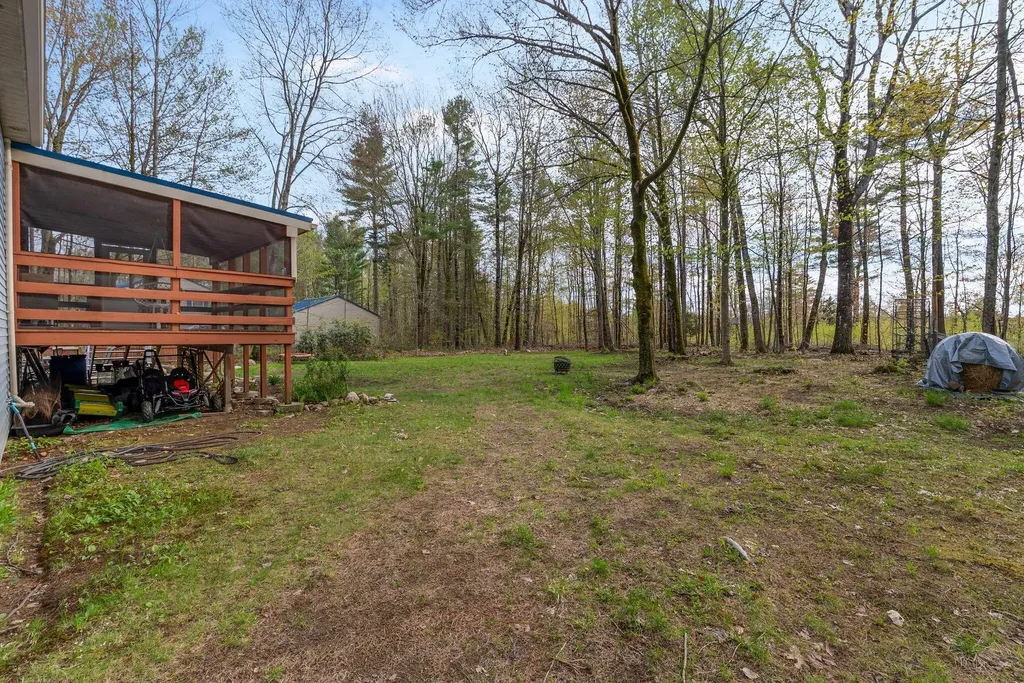 49 Mary Lane Oakland ME 04963